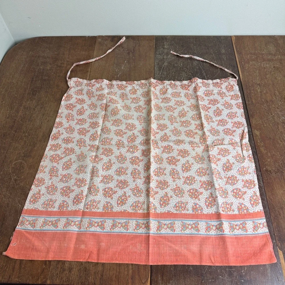 Vintage‎ 1940s Basic Square Cut kitchen half Apron Floral Heart pattern